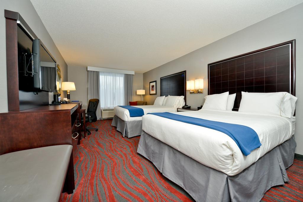 Hotel Express By Ihg Canandaigua