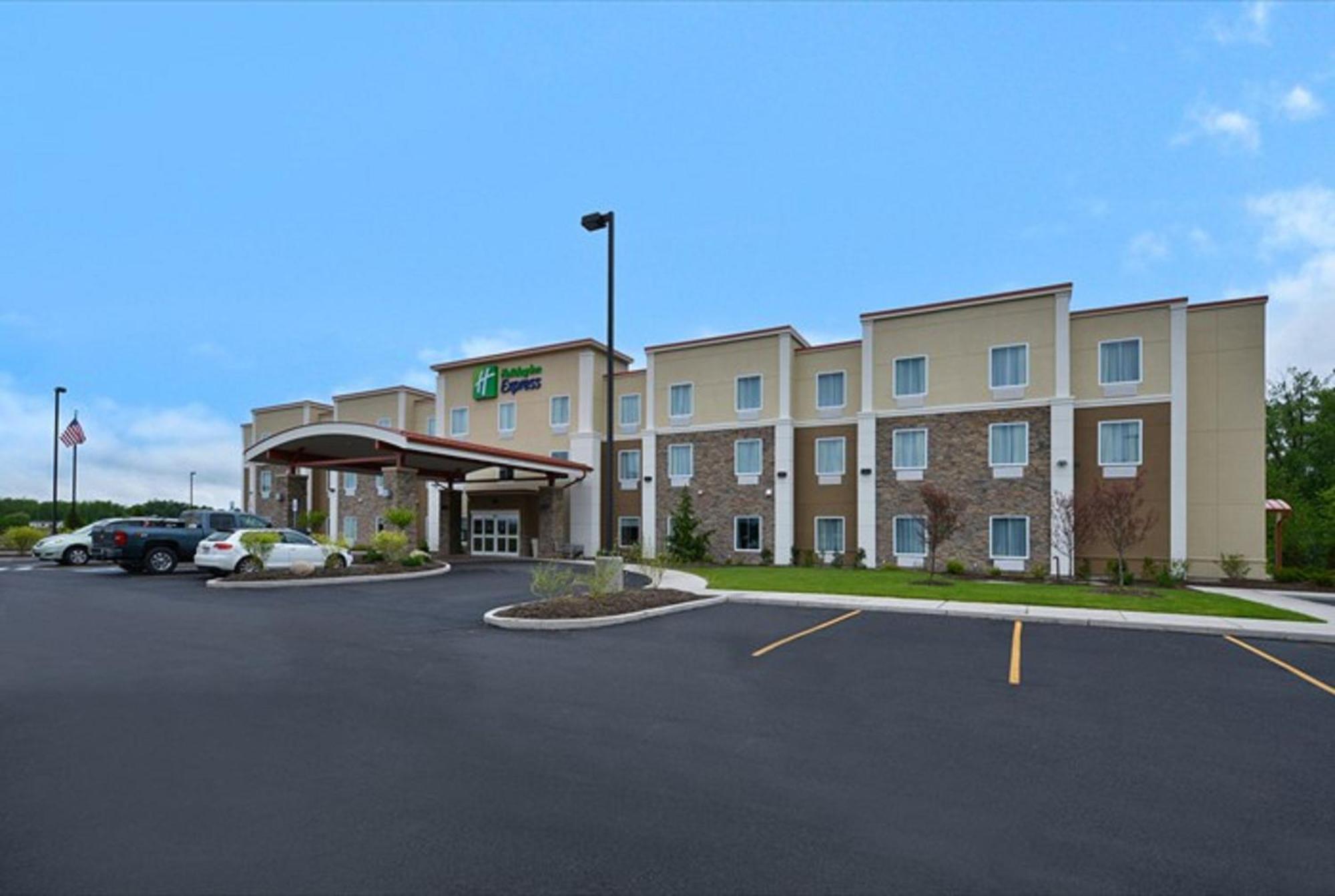 Hotel Express By Ihg Canandaigua