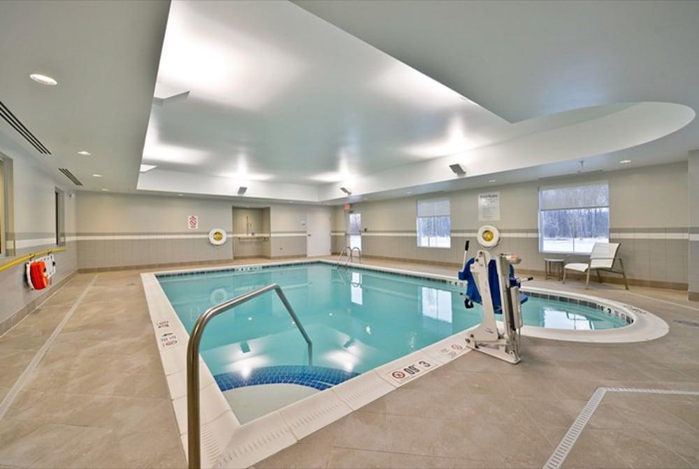 Express By Ihg 2* Canandaigua